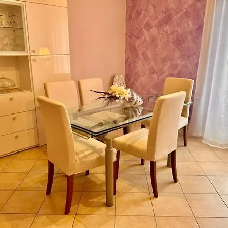 Thecolorfulhouse Navigli Centre *